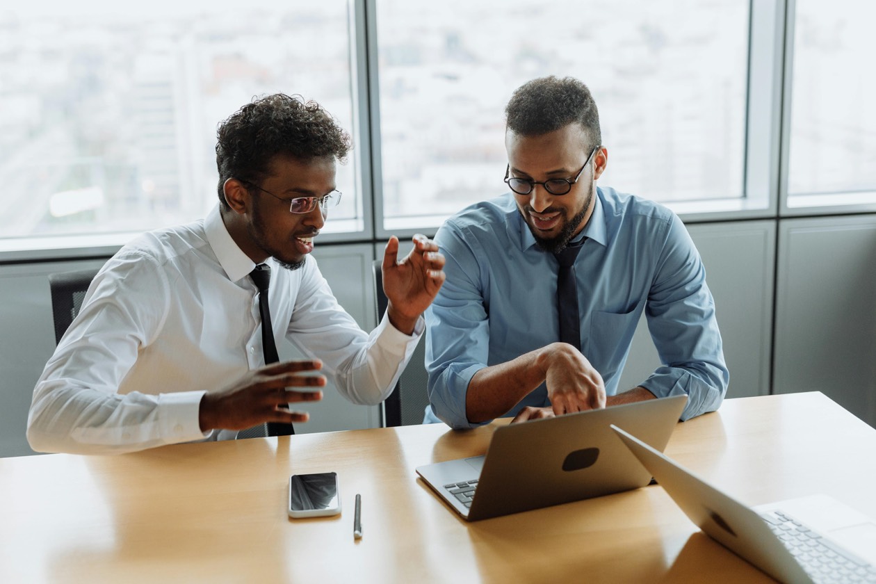 Scegliere un'agenzia di marketing: tipologie, costi, pro e contro